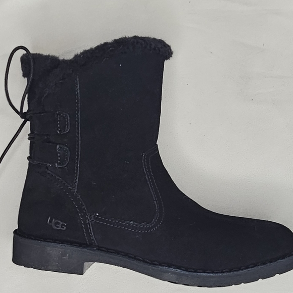 UGG Women's Black Suede Boots Size 8 - Picture 7 of 9